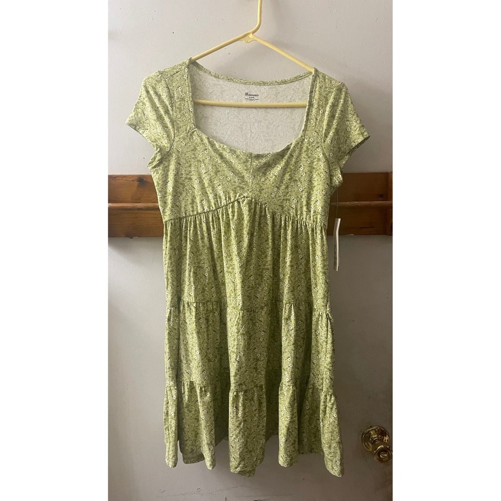 NWT No Boundaries floral babydoll dress size Medium